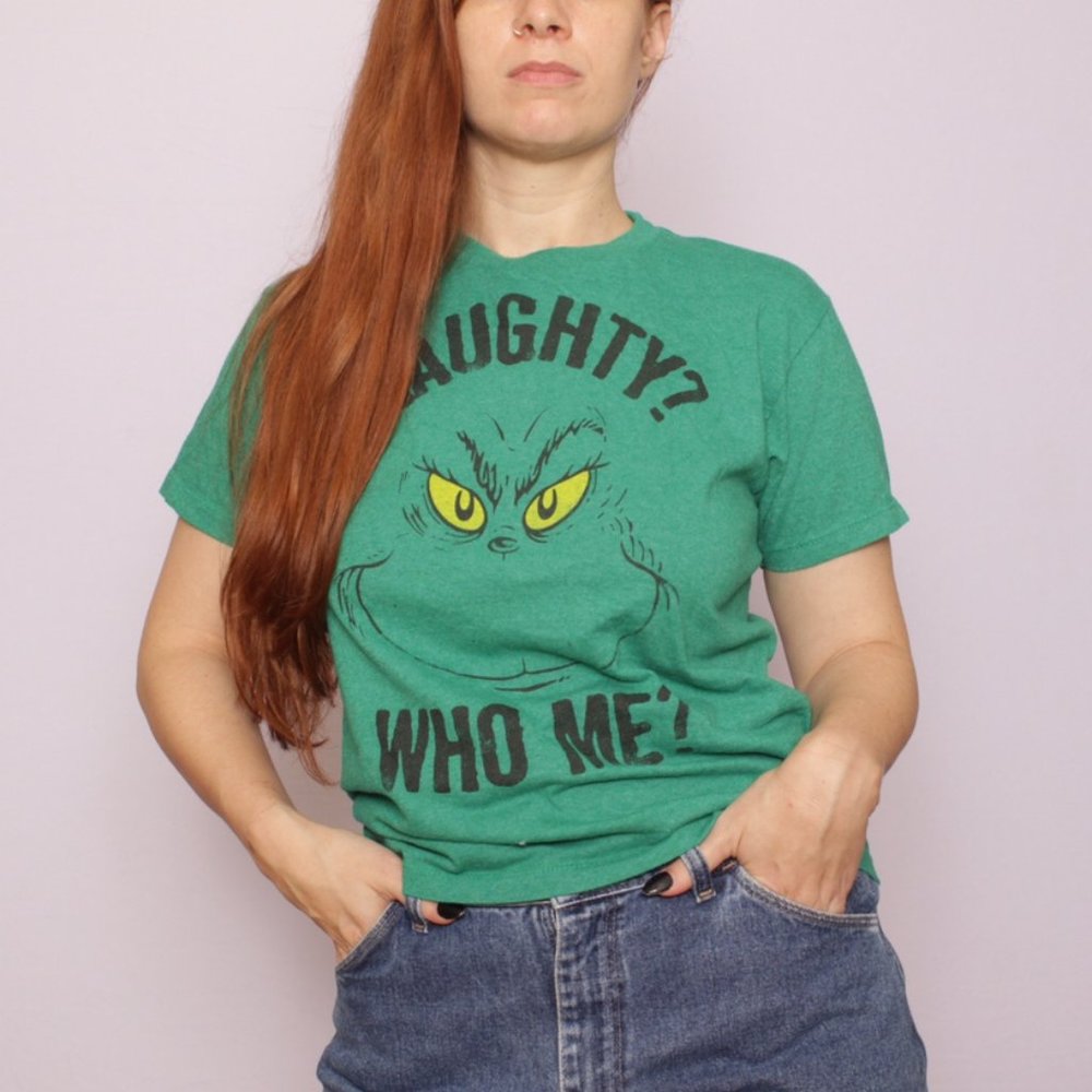 ɴᴀᴜɢʜᴛʏ ᴡʜᴏ ᴍᴇ ᴛᴇᴇ - Picture 2 of 4